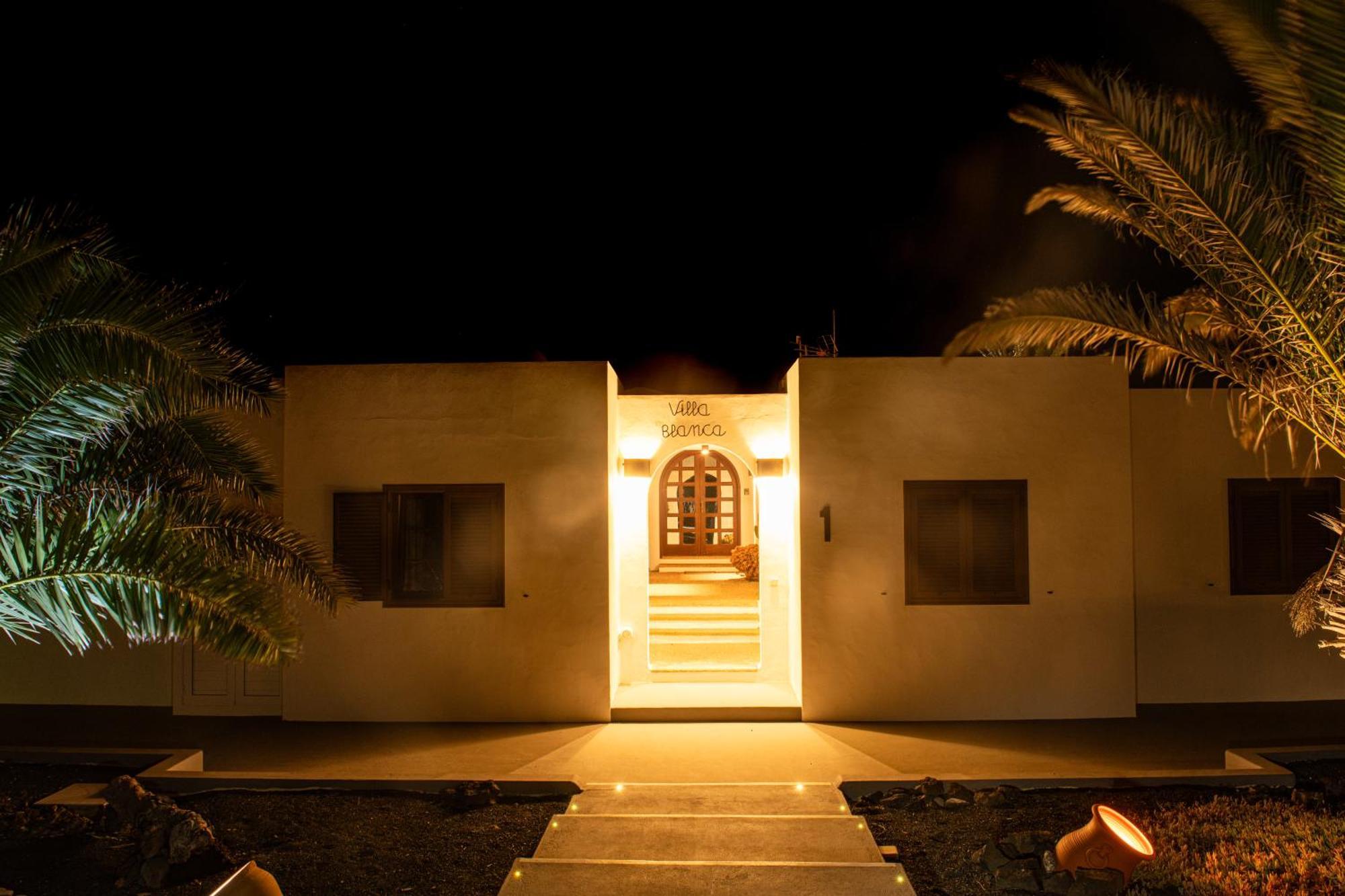 Villa Blanca Nudist Place تشاركو ديل بالو المظهر الخارجي الصورة